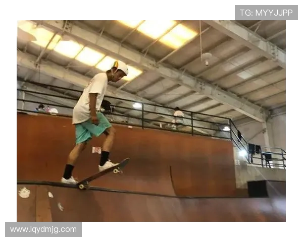 滑板战术解析:杭州滑板队如何构建高效进攻体系与战术配合